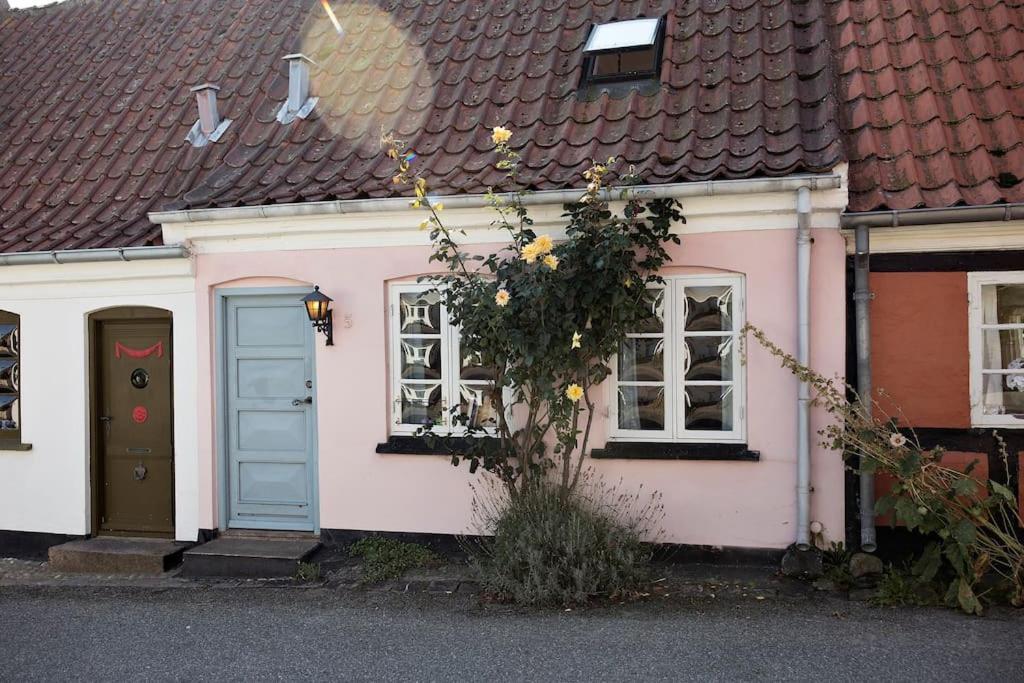 Skont Fiskerhus. Taet Pa By, Havn Og Havet Villa Marstal Eksteriør bilde
